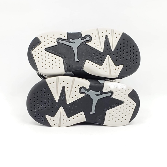 Nike Air Jordan 6 VI Retro Black / White / gray - Picture 7 of 8